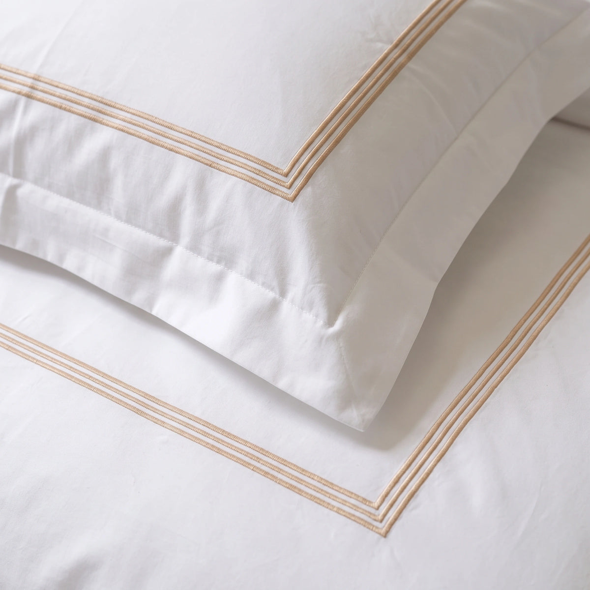 Duvet Cover Percal 300TC White - Frames Border
