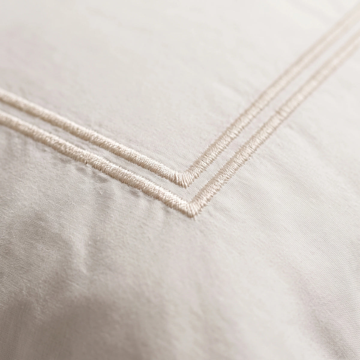 Duvet Cover Percal 300TC White - Chain Border