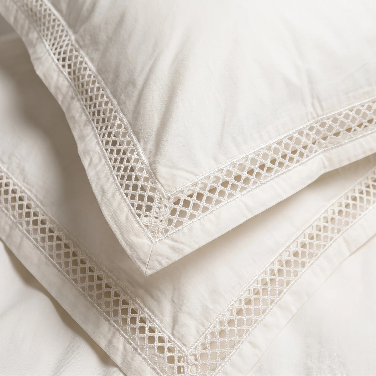 Duvet Cover Percal 300TC White - Chain Border