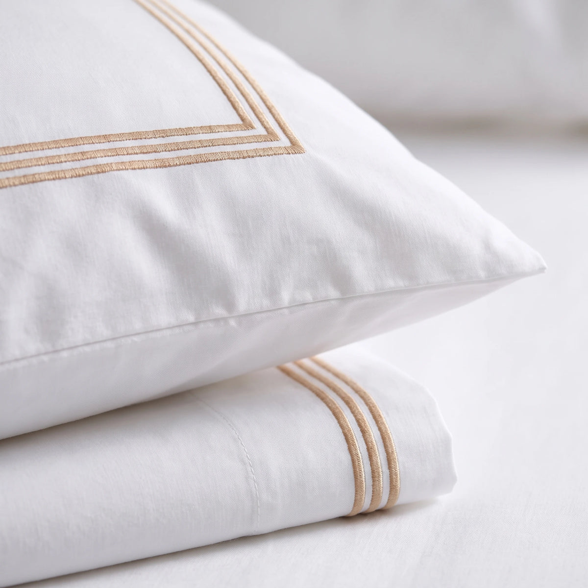 Embroidered Flat Bedsheet Set