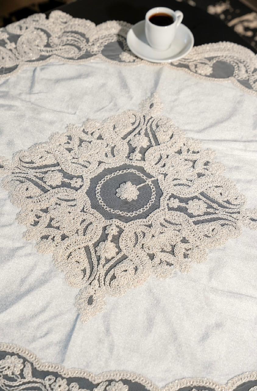 Tablecloth ( 5 pieces )