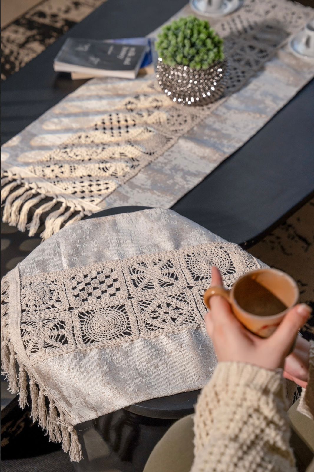 Table runners ( 3 pieces )